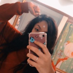 Meet your Posher, Olivia